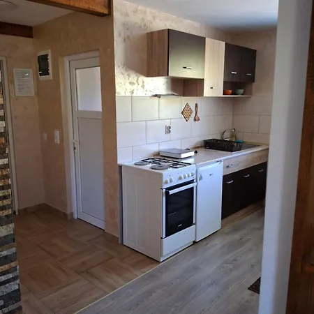 Апартаменты Petar