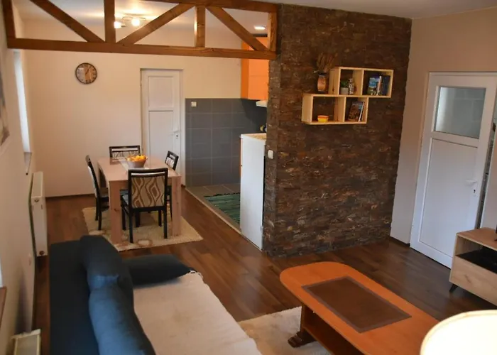 شقة Petar موكرا غورا